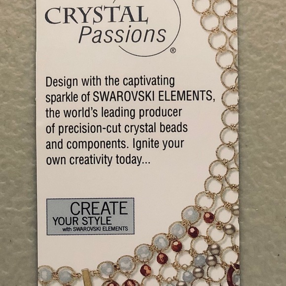 NWT Swarovski Pearl Crystal Necklace Set. - Picture 9 of 9